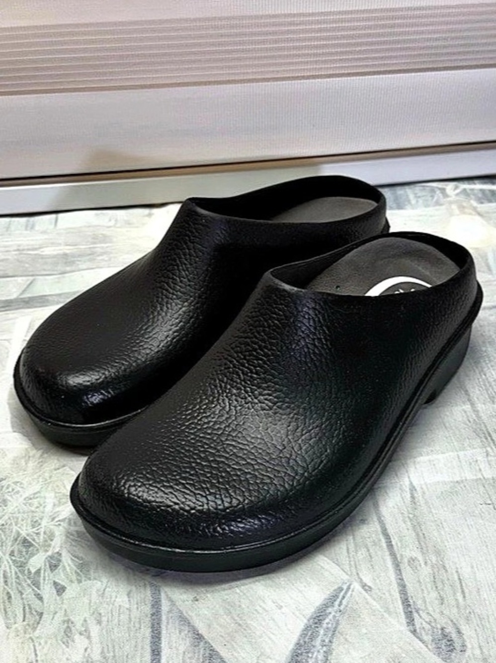Klogs Footwear Kennett Women's Black Size Medium 10.0